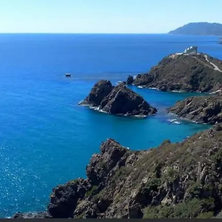 Agasi Piscina E Vista Mare Marina di Gairo