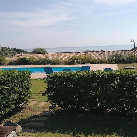 Agasi Piscina E Vista Mare Marina di Gairo