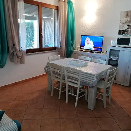 Agasi Piscina E Vista Mare *