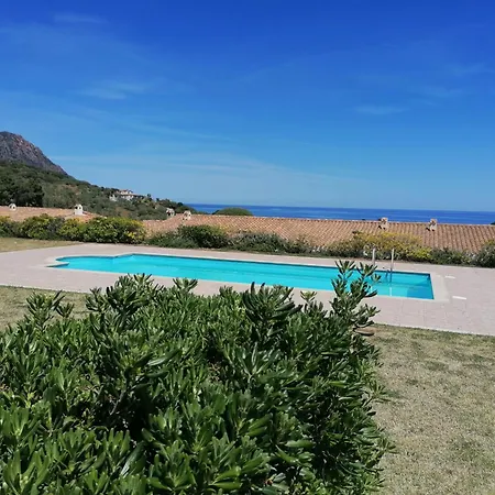 Agasi Piscina E Vista Mare Marina di Gairo