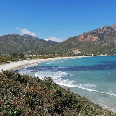 Agasi Piscina E Vista Mare