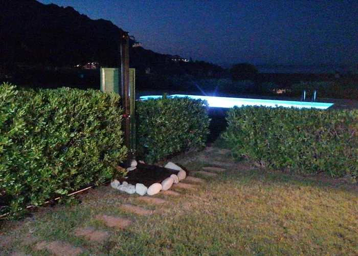 Agasi Piscina E Vista Mare * Marina di Gairo